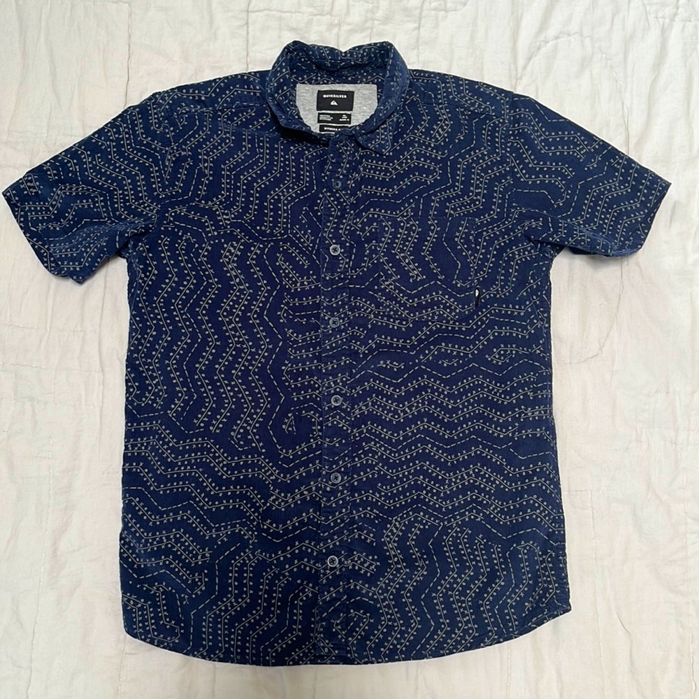Quicksilver boys short sleeve button-down shirt